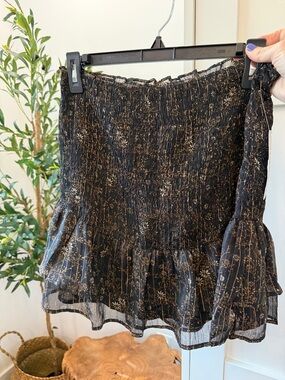 NWT NSR Black Floral Smocked Ruffle Mini Skirt